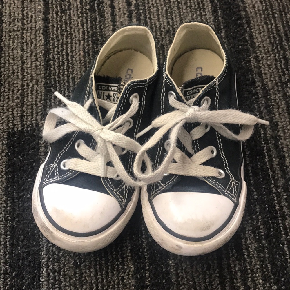 Toddler Converse black and white